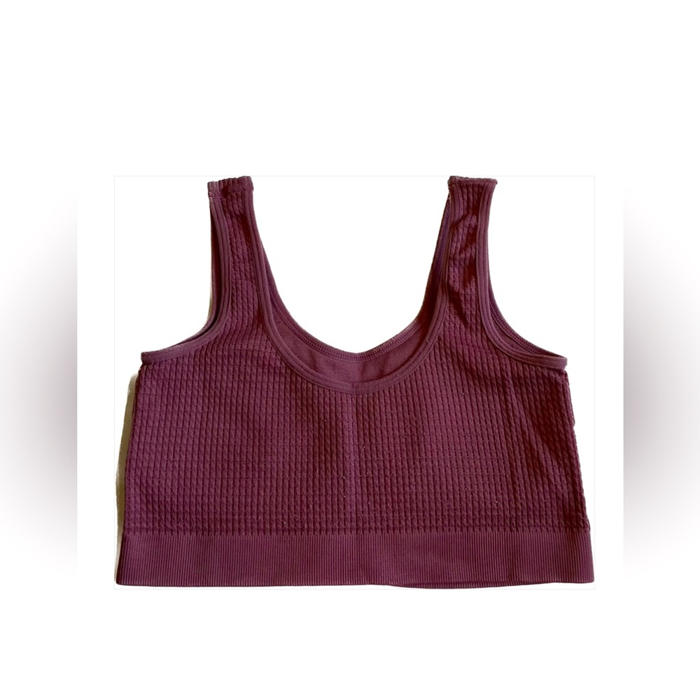 💕 Women's Lucky Brand Sports Bra w/built in padding in excellent conditi…